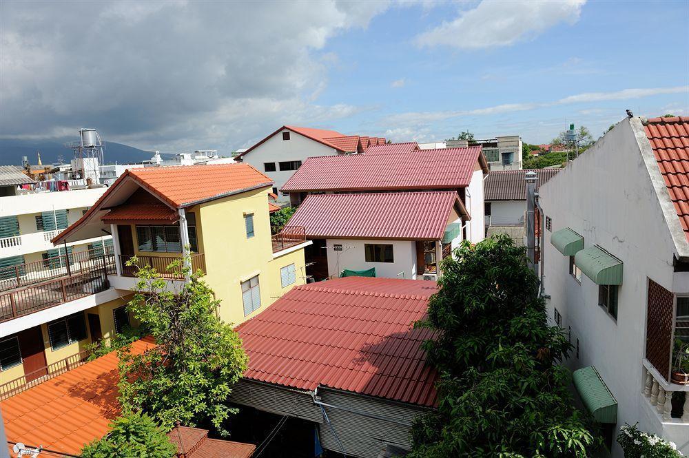 Hotel The Britannia Chiang Mai Exterior foto